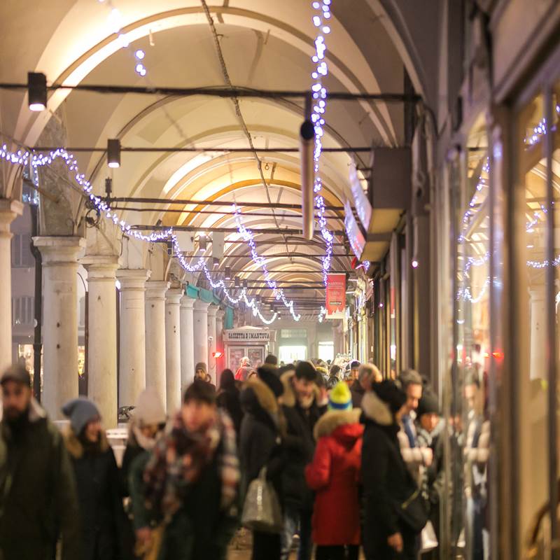 Natale 2018, la spesa per i regali resta stabile