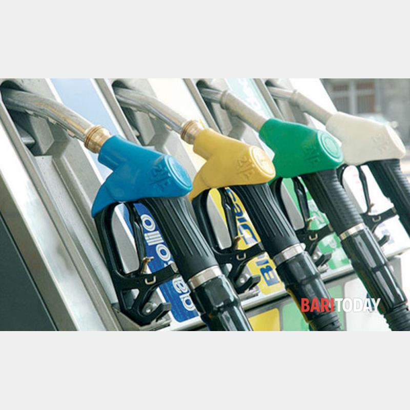 Figisc: i distributori di carburanti non sono contrari alla moneta elettronica, ma chiedono l'esonero dalla riscossione delle accise per conto dello stato