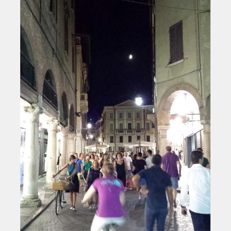 Giovedì 6 agosto torna Mantova Shopping Night: ecco il programma